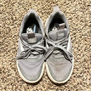 Womens vans tennis shoes